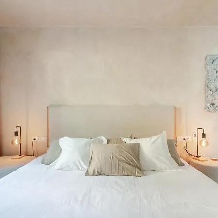 The Giants * Santiago Del Teide