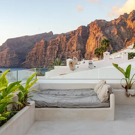 The Giants Santiago del Teide