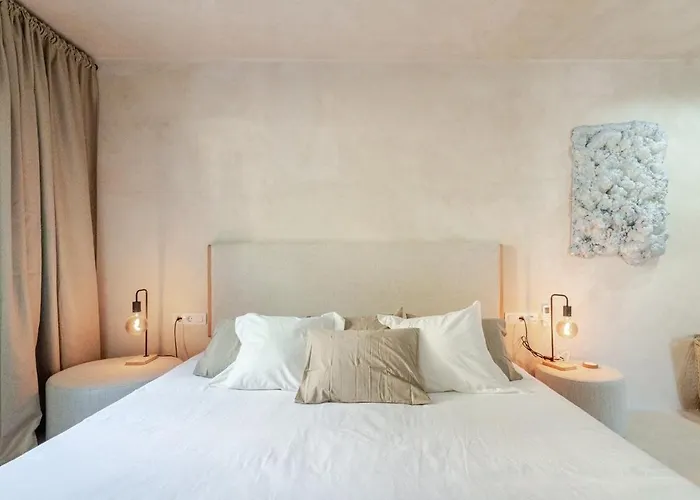 The Giants * Santiago Del Teide