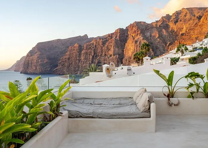 The Giants Santiago del Teide